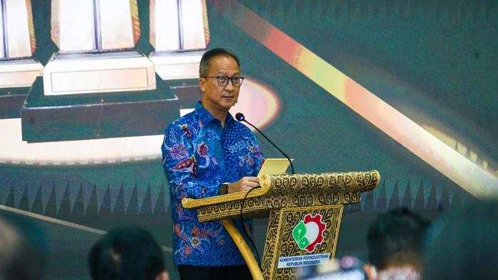 Menperin Tak Puas Daya Saing Usaha RI Kalah dari Malaysia-Thailand