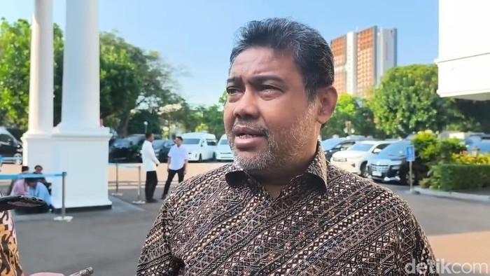 Bos Buruh Kritik Program Magang Fresh Graduate Gaji UMP: Menghina Lulusan Sarjana
