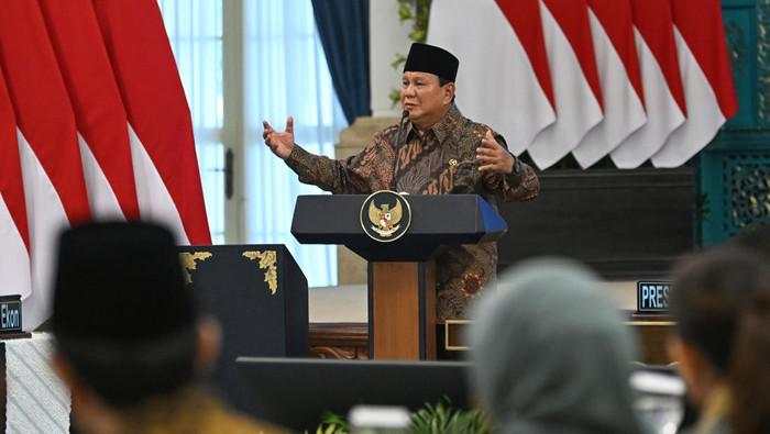 Prabowo: Hampir 100 Ribu Hektare Sawah Tiap Tahun Hilang, Jadi Pabrik-Real Estate