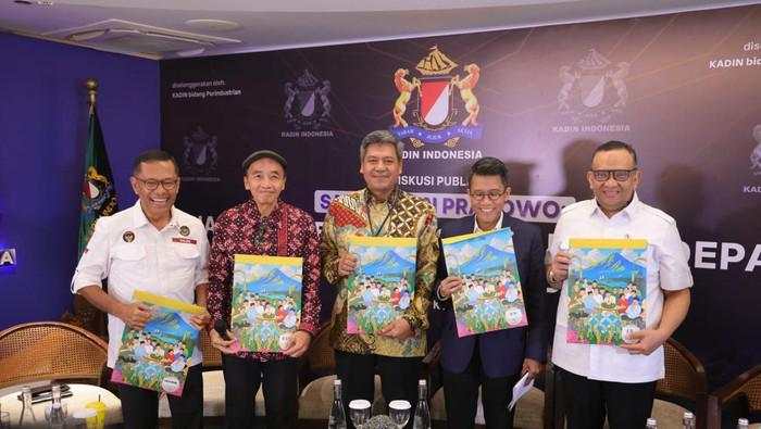 Wamenaker Sebut Regulasi Tembakau Harus Berpihak ke Pekerja hingga Petani