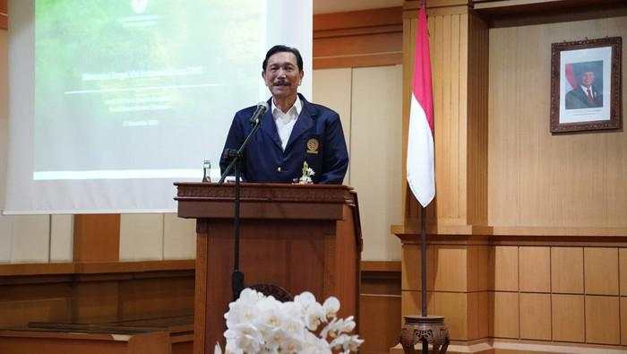 Luhut Ungkap China Mau Bangun Kereta Cepat Tembus Surabaya Asal Utang Dibereskan