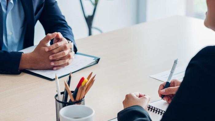 Sulitnya Dapat Kerja Meski Sudah Lulus Sarjana