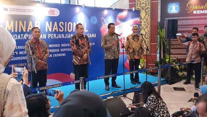 Batik hingga Gula Aren, Produk Desa Kini Dilindungi Hak Merek