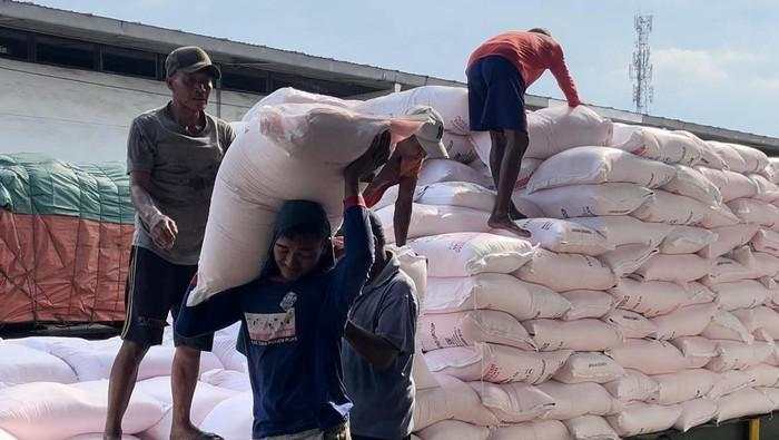 Pupuk Subsidi Turun Harga, Petani dan Industri Sama-Sama Untung