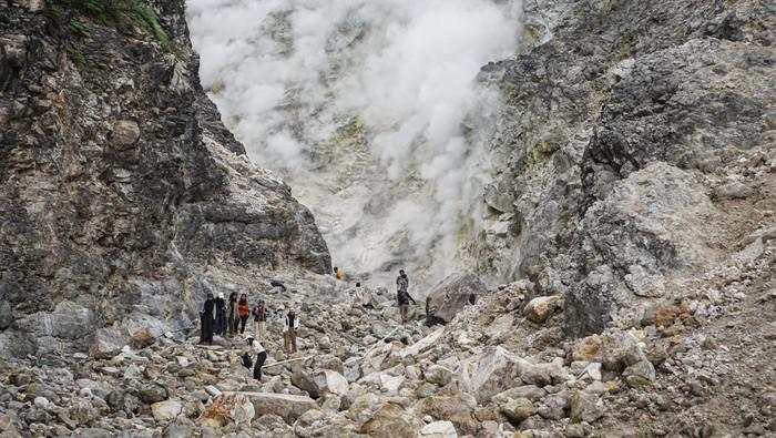 Viral Gunung Lawu Dilelang buat Proyek Geothermal, ESDM Langsung Bantah!