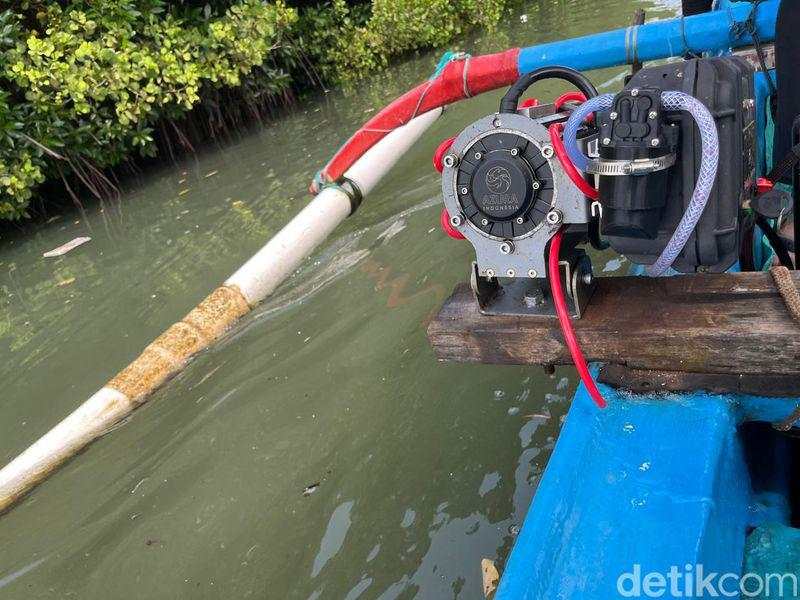 Menjajal Langsung Perahu Listrik Nelayan di Bali