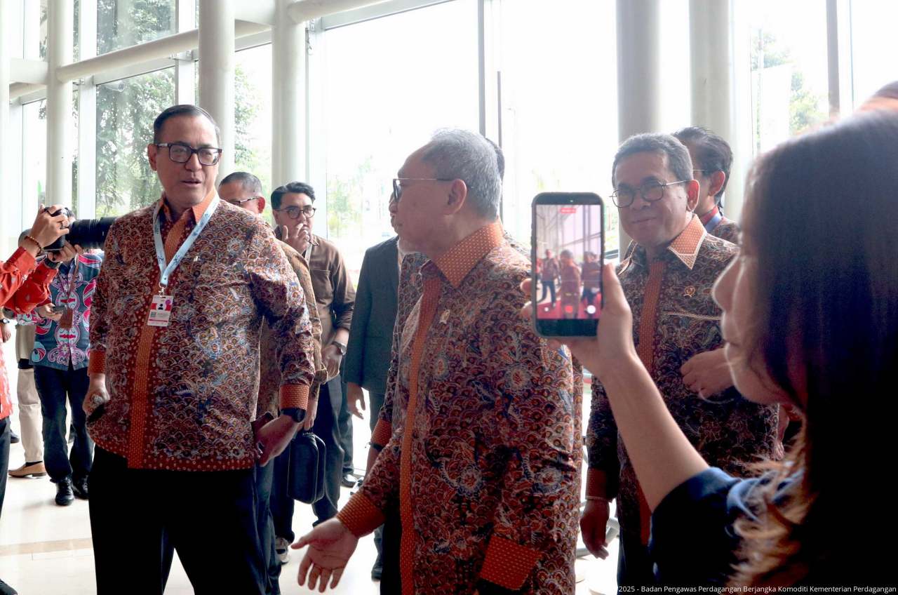 Bappebti Hadir dalam Pembukaan Trade Expo Indonesia (TEI) ke-40 Tahun 2025