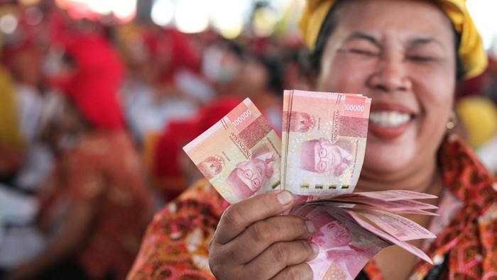 Stimulus Ekonomi Pemerintah Dinilai Jaga Daya Beli Masyarakat