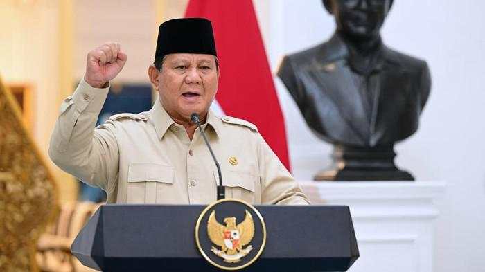 Prabowo Minta Airlangga-Rosan Bereskan Utang Kereta Cepat