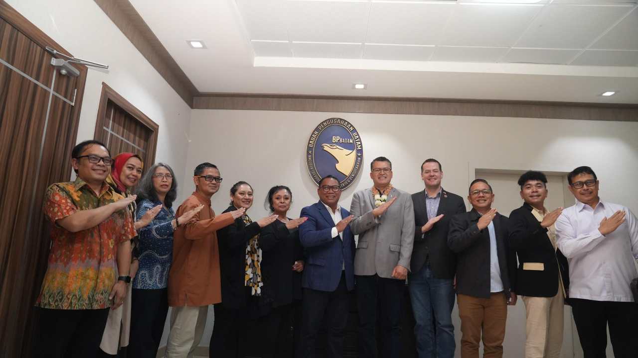 Jamu Senator AS, Fary Francis Tegaskan Komitmen Jadikan Batam Tujuan Investasi Dunia