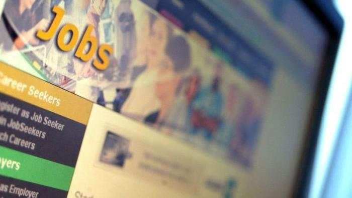 Pria 66 Tahun Lamar 100 Pekerjaan Setiap Hari: Saya Tak Punya Harapan Lagi