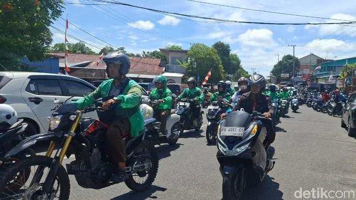 DPR Usulkan Regulasi Driver Ojol Masuk ke RUU Perlindungan Pekerja