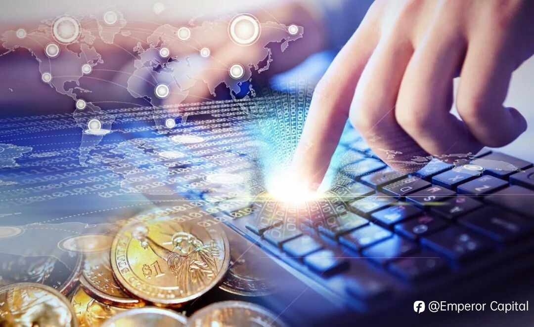 如何通过EGM英皇环球金融的自营交易平台进行投资配置?