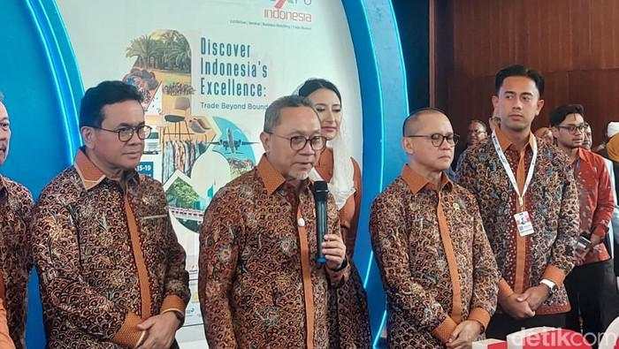 Produksi Beras Diprediksi Surplus 5 Juta Ton, Zulhas: RI Swasembada Beras