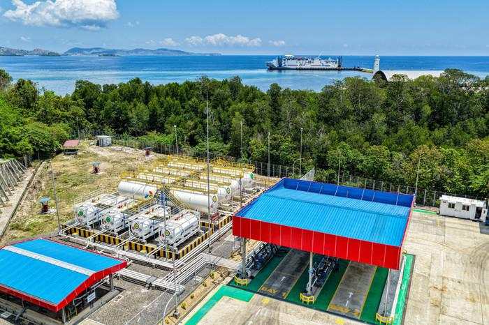 Pertamina Resmikan Fuel Terminal Labuan Bajo, Layani 4 SPBU & 1 SPDN