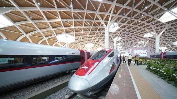 Jadwal Baru! Whoosh Operasi Mulai 08.00 WIB di Hari Minggu