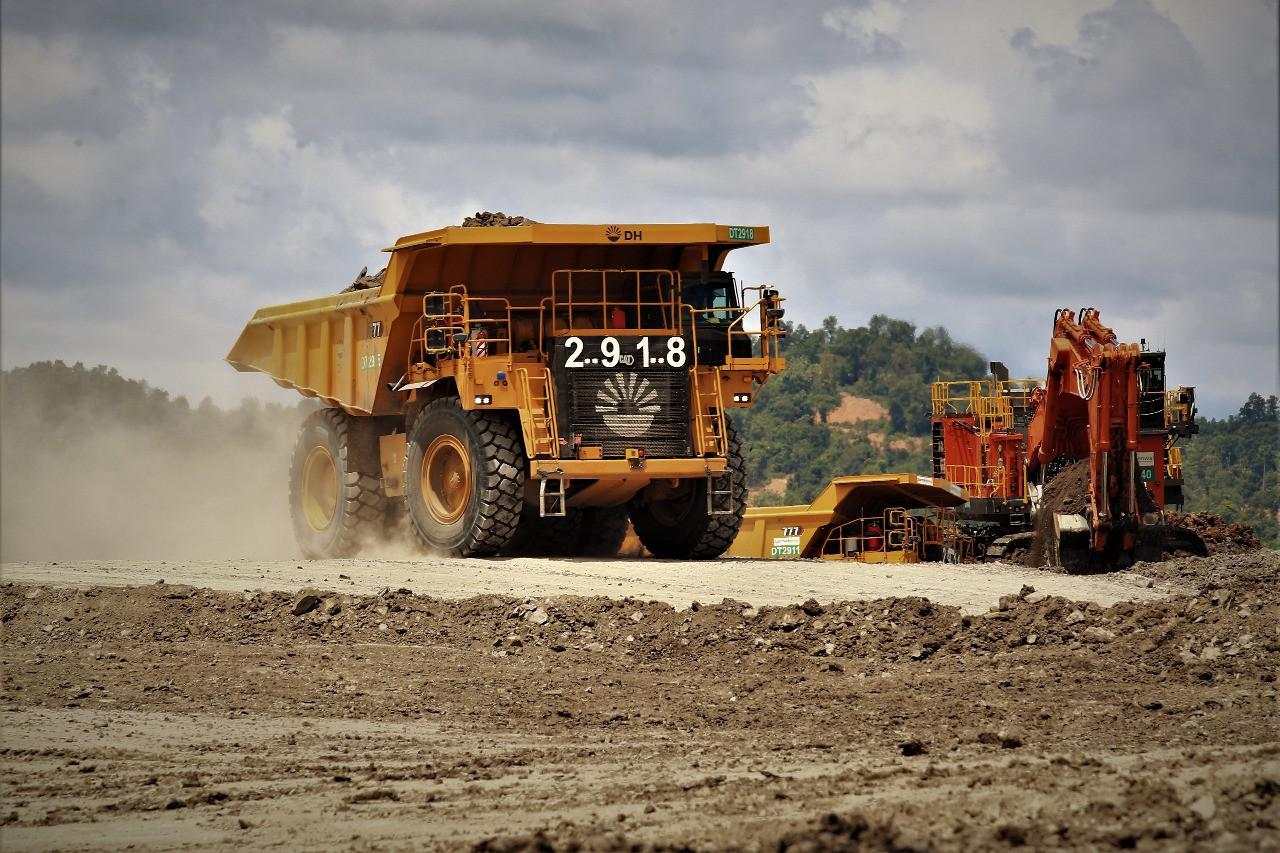 Saham DEWA Menguat di Tengah Rencana Buyback Jumbo, Intip Proyeksinya