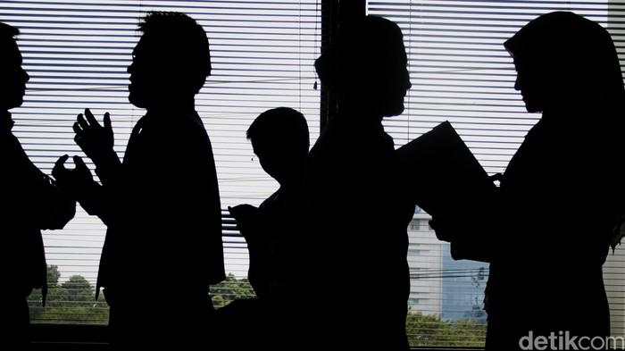 10 Kebiasaan Kelas Menengah yang Bikin Susah Jadi Orang Kaya