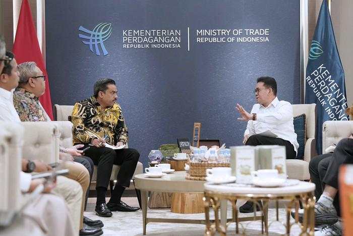 Temui Menteri UMKM, Mendag Bahas Penguatan Daya Saing-Perluasan Pasar UMKM