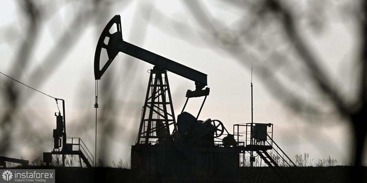 Emas Hitam Tertekan oleh Permintaan, tetapi Sanksi Memperbarui Minat di Pasar