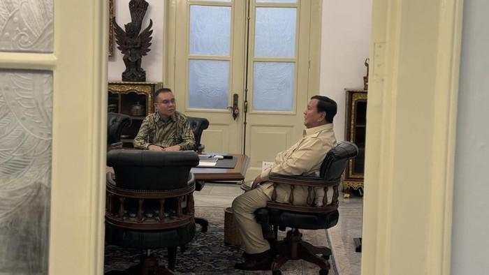 Prabowo Bertemu Wakil Ketua DPR, Bahas Driver Ojol hingga MBG