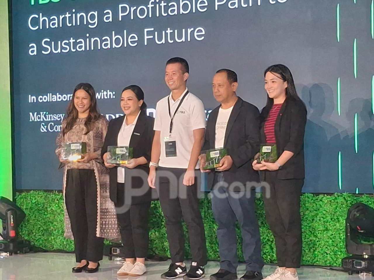 TBS Berinvestasi USD 600 Juta untuk Transisi Hijau, Targetkan Netral Karbon 2030