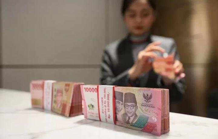 Rupiah Ditutup Menguat ke Rp16.654 Ditopang Spekulasi Pemangkasan Fed Rate