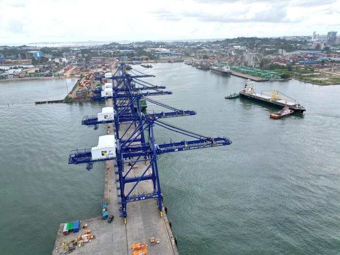 Kinerja Logistik Batam Melesat, Volume Peti Kemas-General Cargo Tumbuh 18%