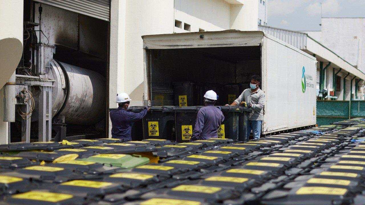 Saham TOBA Melejit usai Kaji Ulang Peluang di Proyek WTE Danantara