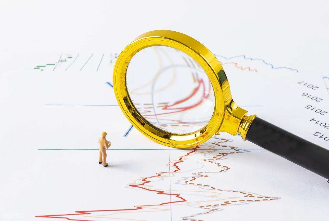 黄金急跌逼近4000美元关口，鹰派美联储主导空头行情