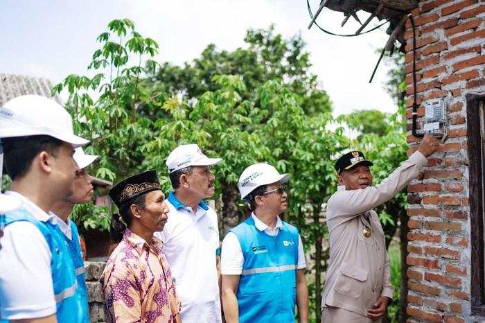 PLN Sambungkan Listrik Gratis untuk 171 Warga Prasejahtera di Tulungagung