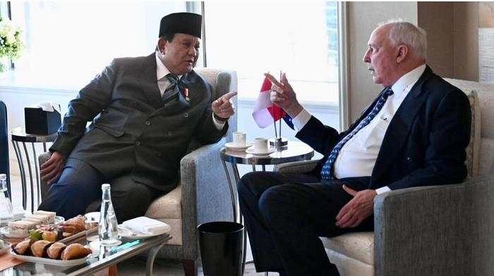 Prabowo Kopi Darat Bareng Eks PM Australia, Bahas Ekonomi Global