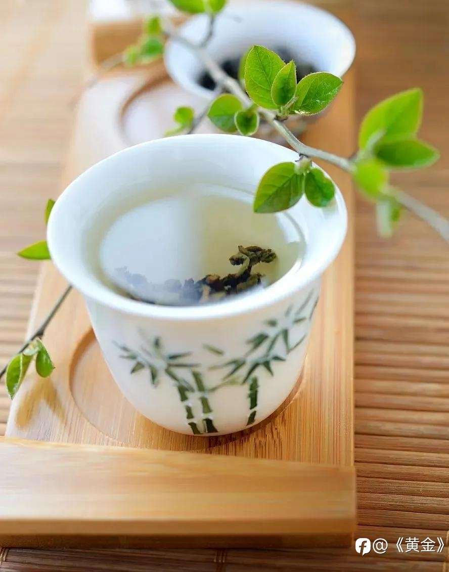 回首今年,知足常乐,展望明年