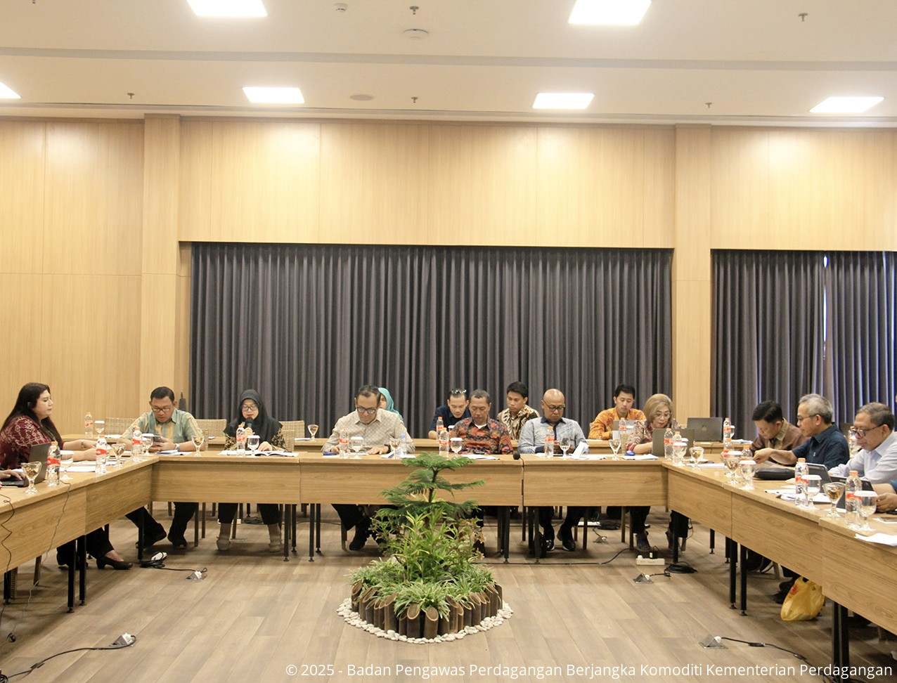 Bappebti dalam Rapat Pembahasan RKAT PT ICDX dan PT ICH Tahun 2026