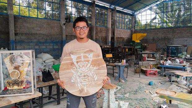 Eks Bartender Sulap Sampah Plastik Jadi Rupiah hingga Tembus Pasar Ekspor