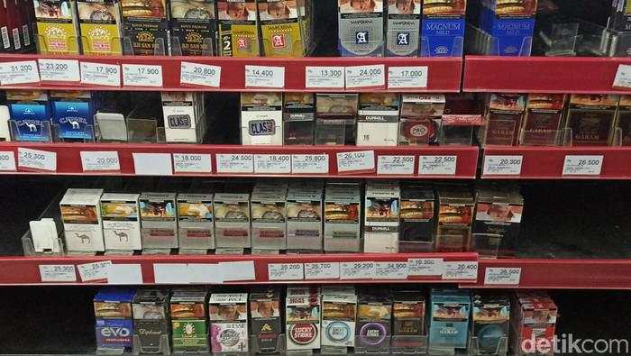Pengusaha Ritel Minta Aturan Larangan Pemajangan Rokok Ditinjau Ulang