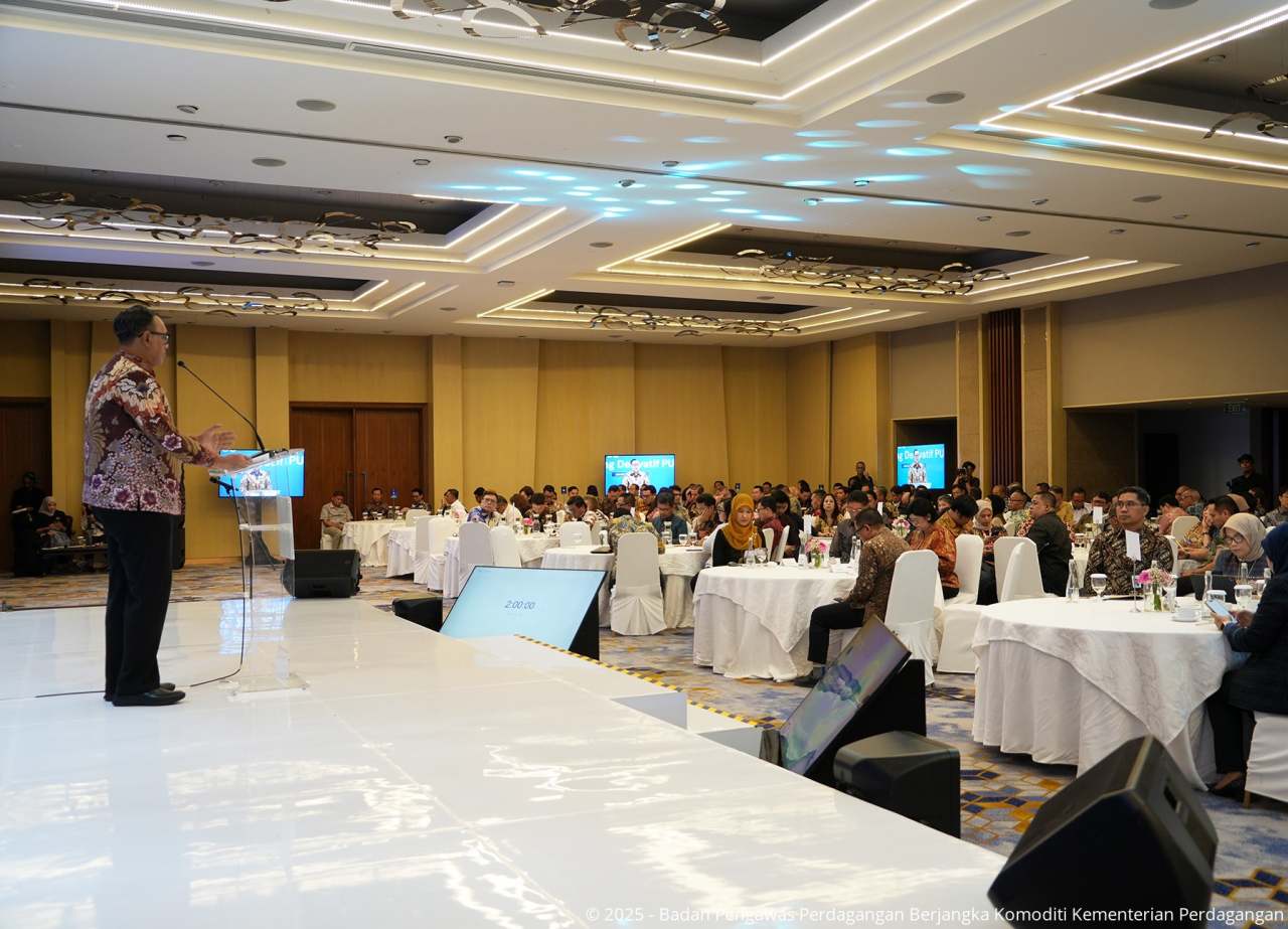 Bappebti dalam Sosialisasi Peraturan Anggota Dewan Gubernur tentang Derivatif Keuangan PUVA