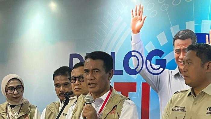 Amran Minta Dirjen Telepon Manajer Distributor Pupuk: Cepat Cabut Izinnya!