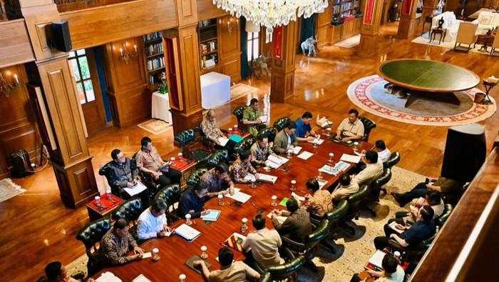 Prabowo Minta Purbaya Laporkan Kondisi Bea Cukai Usai 'Digebuk'