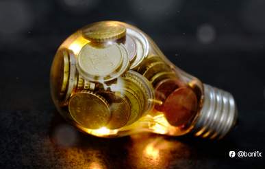 Forex Legends: From Soros to Buffett—What Can Ordinary Traders Learn?