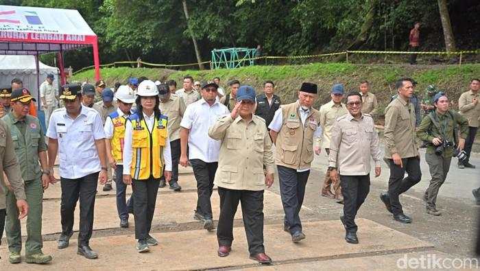 Prabowo Cek Langsung Perbaikan 2 Infrastruktur Penting di Sumbar