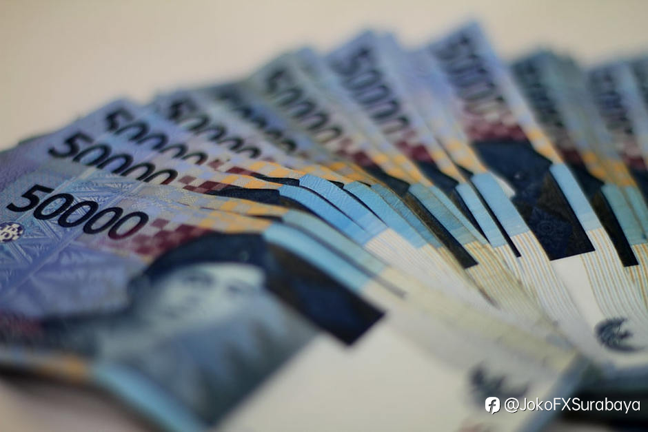 Rupiah Dibuka Melemah ke Rp16.638 Pagi Ini