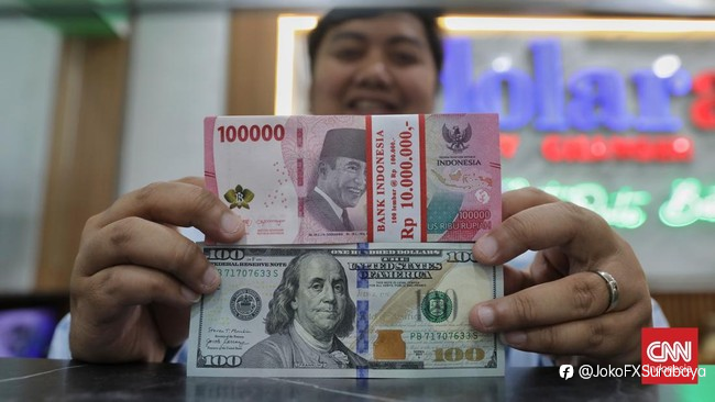 Rupiah Melemah di Pembukaan, Pasar Menanti Rilis Data BI dan The Fed