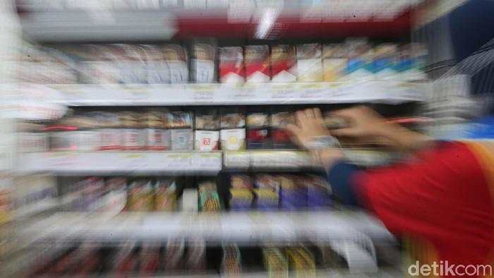 Ritel Modern Keberatan Rancangan Aturan Larangan Penjualan Rokok