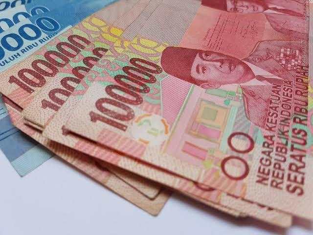 Jelang Tahun Baru, Rupiah Hari Ini Ditutup Menanjak ke Rp16.771 per USD