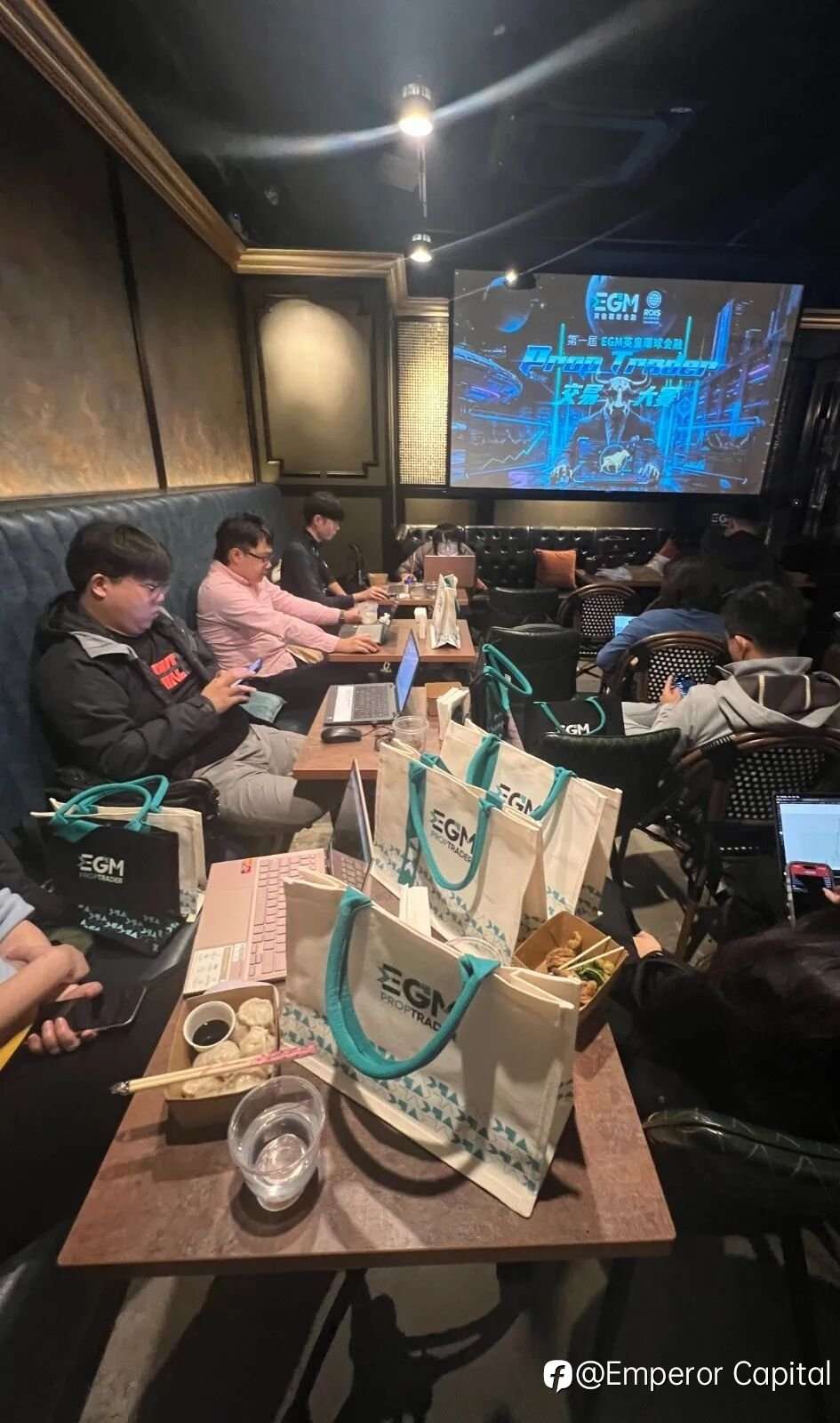 60分钟巅峰对决！第一届EGM英皇环球金融Prop Trader交易大赛圆满落幕