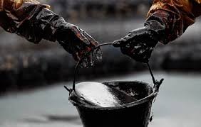 Pasar Waspada Ukraina dan Venezuela, Minyak Ketar ketir