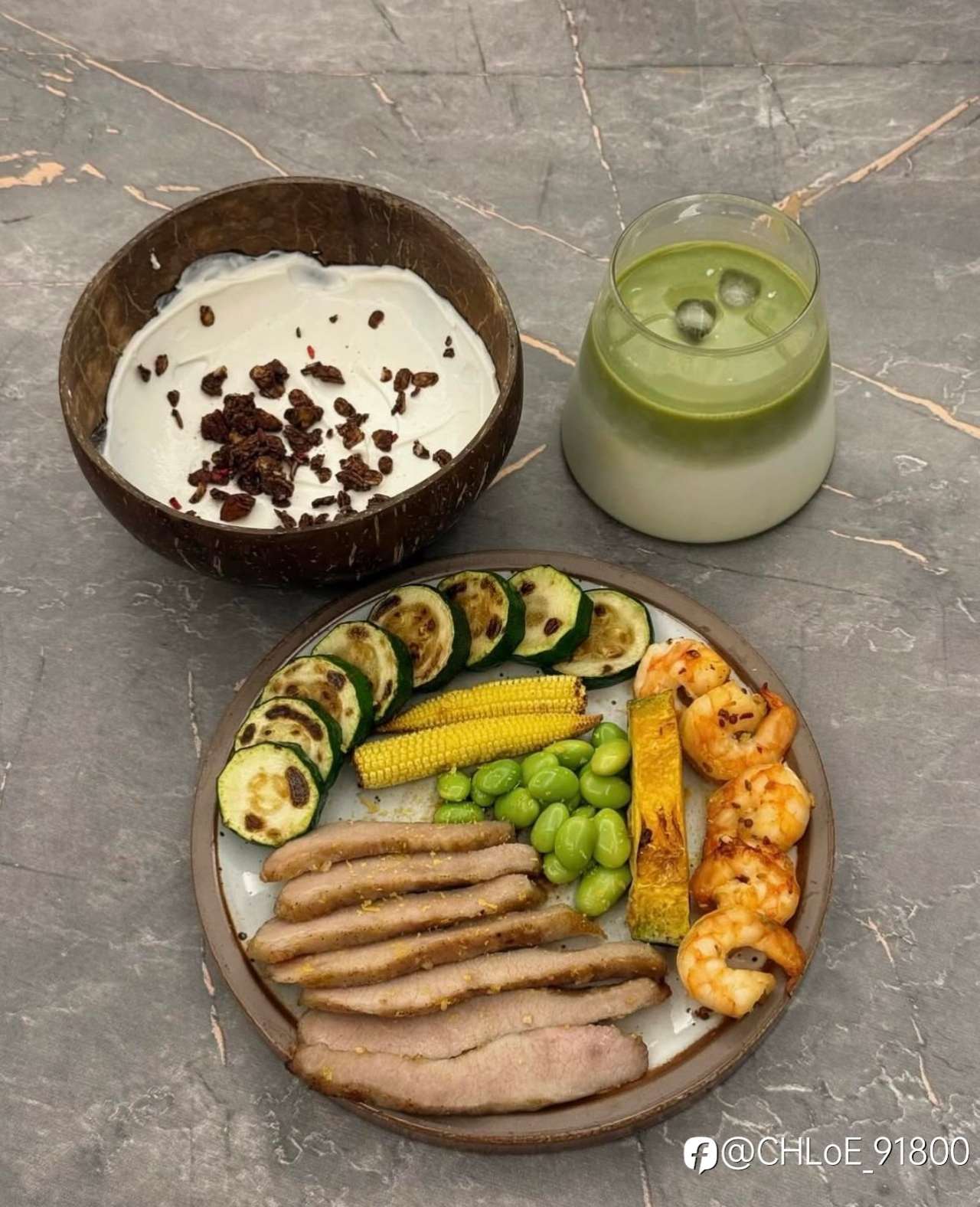 吃着早餐看盘，又是一夜黄金暴涨