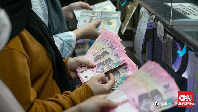 Rupiah Menguat ke Rp16.722, Pasar Dapat Dorongan Sentimen Domestik