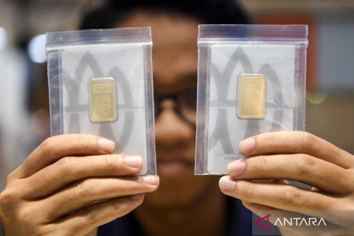 Harga Emas Antam Hari Ini Selasa 20 Januari 2026 Naik Tipis